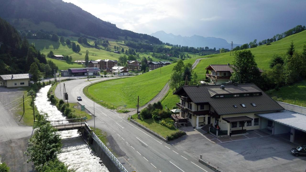 Sonnberg Lodge Maria Alm am Steinernen Meer Buitenkant foto